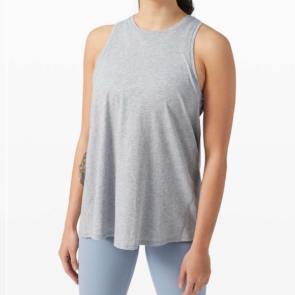 Lululemon athletica all tied up tank - 6 - Picture 1 of 7